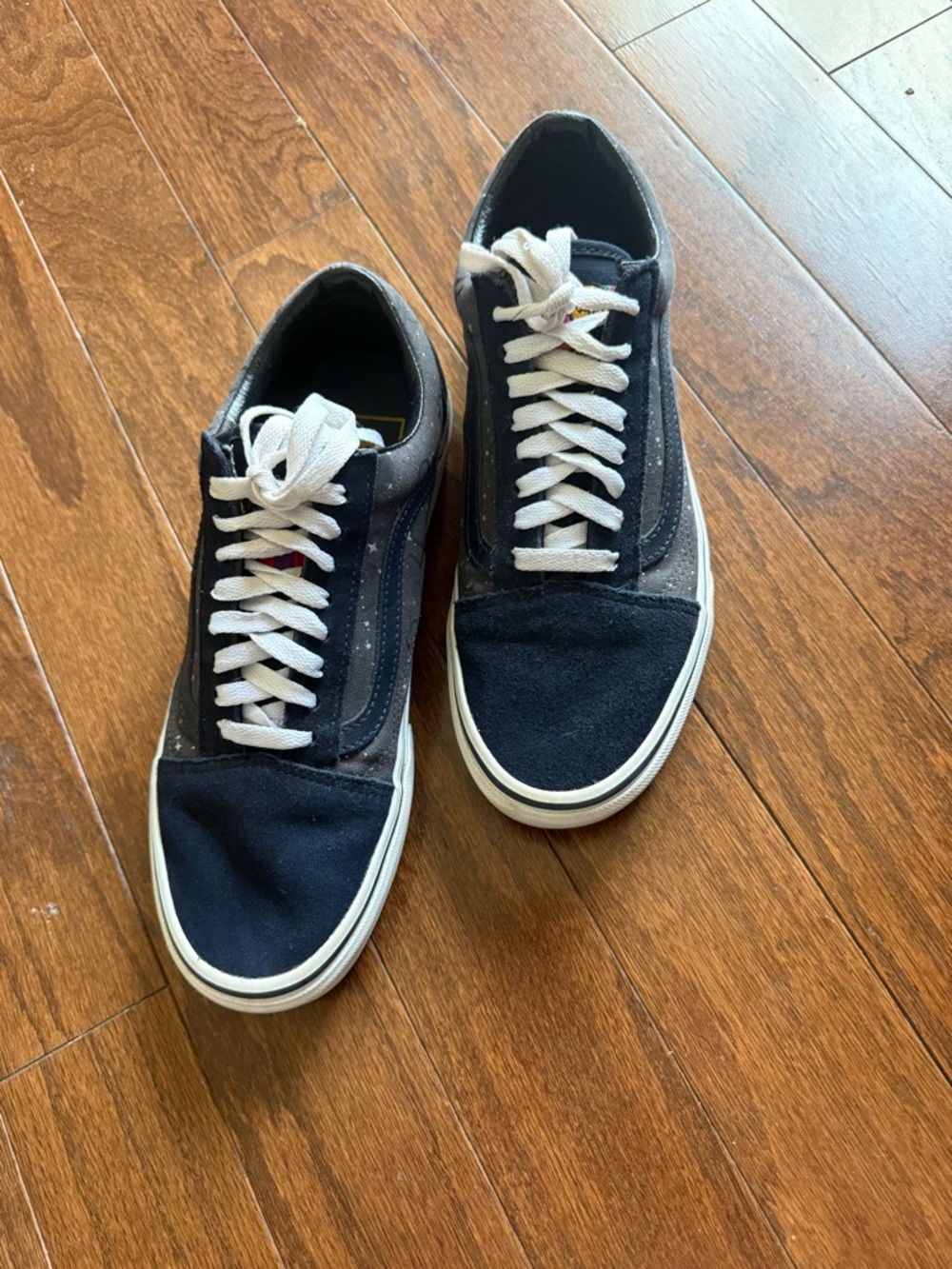 Vans Navy sailor Moon Low-Top Sneakers men’s size 8 women size 9.5